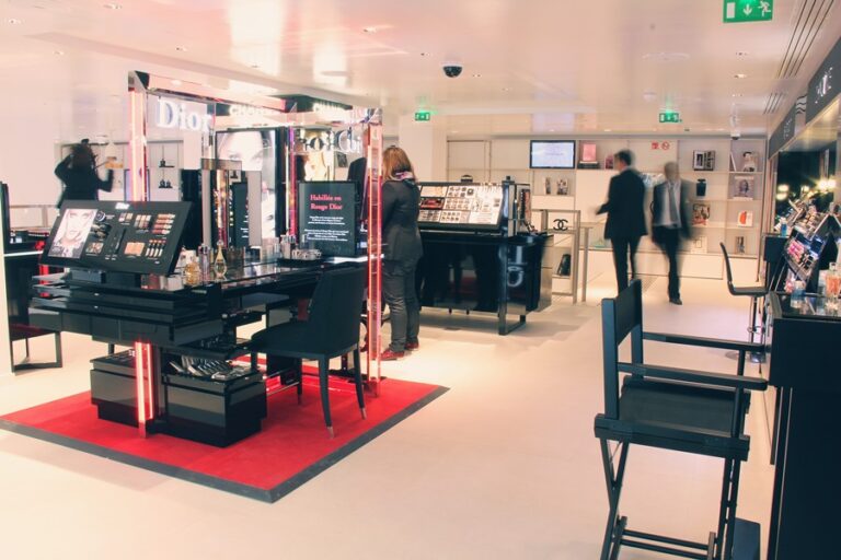 Marionnaud Paris, visite virtuelle du flagship